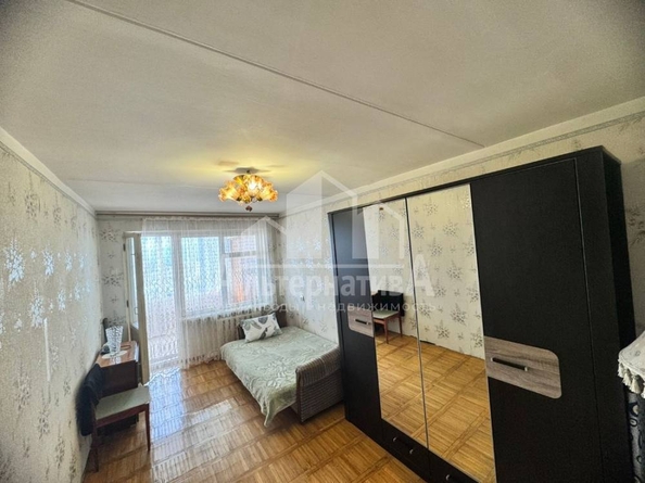 
   Продам 2-комнатную, 43.8 м², Героев Медиков ул

. Фото 6.