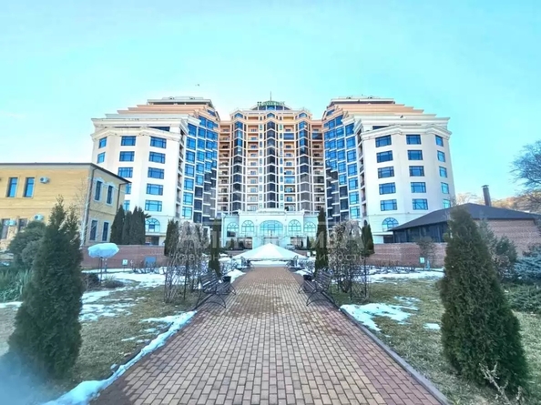 
  Продается 2-комн. квартира 65.9 м². Фото 1.