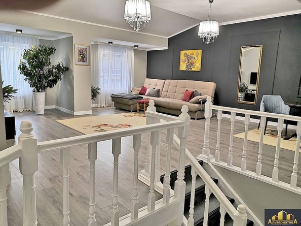 
  Продается 4-комн. квартира 222.9 м². Фото 5.