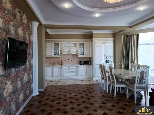 
  Продается 3-комн. квартира, 114 м², Шаумяна ул
. Фото 7.