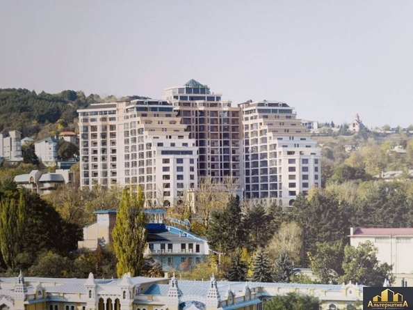 
   Продам 3-комнатную, 114 м², Шаумяна ул

. Фото 1.