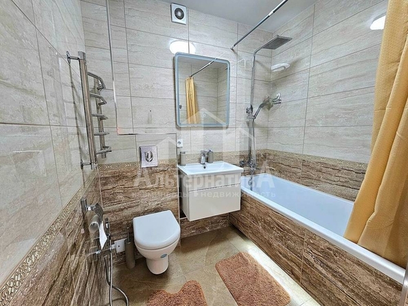 
   Продам 1-комнатную, 37 м², Куйбышева ул

. Фото 10.