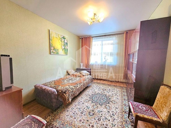 
   Продам 2-комнатную, 48 м², Набережная ул

. Фото 5.