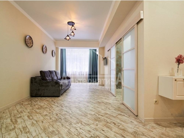 
  Продается 1-комн. квартира, 36.7 м², Декабристов ул
. Фото 1.
