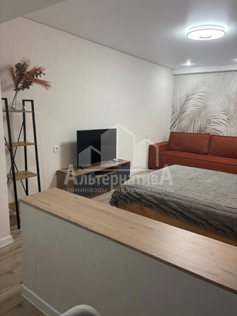 
   Продам 1-комнатную, 40 м², Марцинкевича ул

. Фото 8.