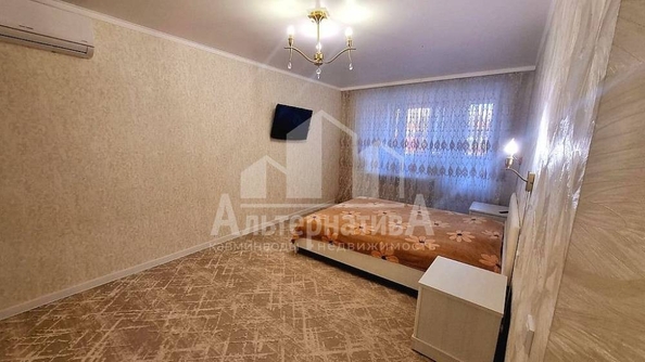 
   Продам 2-комнатную, 45.7 м², Главная ул

. Фото 3.