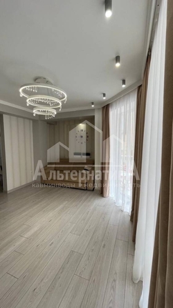 
   Продам 2-комнатную, 63.8 м², Декабристов ул

. Фото 3.