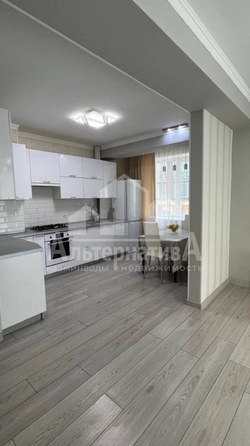 
   Продам 2-комнатную, 63.8 м², Декабристов ул

. Фото 8.