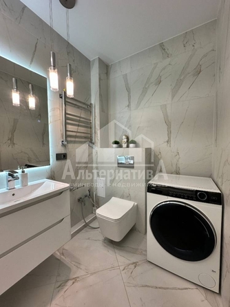 
  Продается 1-комн. квартира, 47 м², Замковая ул
. Фото 18.