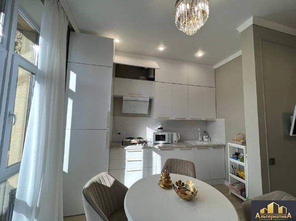
  Продается 1-комн. квартира, 40 м², Жмакина ул
. Фото 5.