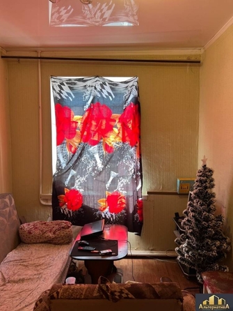 
  Продается 3-комн. квартира, 41 м², Островского ул
. Фото 1.