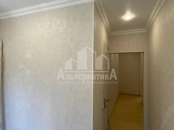 
   Продам 2-комнатную, 55.7 м², Апанасенко ул

. Фото 5.