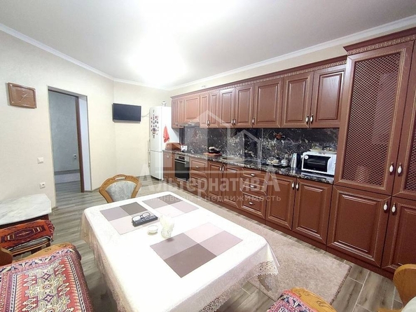 
  Продается 3-комн. квартира 91.8 м². Фото 2.