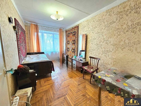 
   Продам 3-комнатную, 56.4 м², Островского ул

. Фото 5.