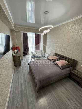 
  Продается 2-комн. квартира, 68 м², Декабристов ул
. Фото 5.