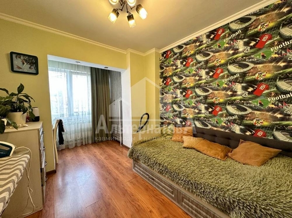 
  Продается 4-комн. квартира, 90 м², Красивая ул
. Фото 8.