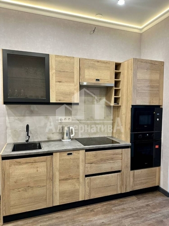 
  Продается 1-комн. квартира, 66.5 м², ЖК Звезда
. Фото 8.