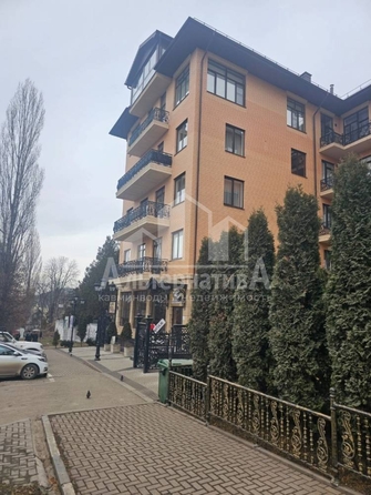 
  Продается 3-комн. квартира, 146.3 м², Дзержинского пр-кт
. Фото 1.