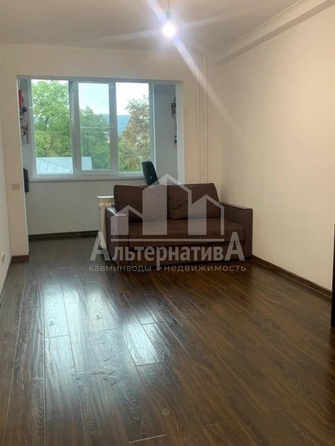 
   Продам 2-комнатную, 42.8 м², К.Либкнехта ул

. Фото 6.