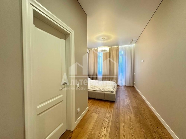 
  Продается 2-комн. квартира 102 м², в ЖК Звезда. Фото 8.