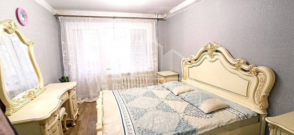 
  Продается 4-комн. квартира, 74.4 м², Победы пр-кт
. Фото 5.