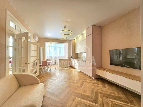 
  Продается 1-комн. квартира 66.5 м², в ЖК Звезда. Фото 2.