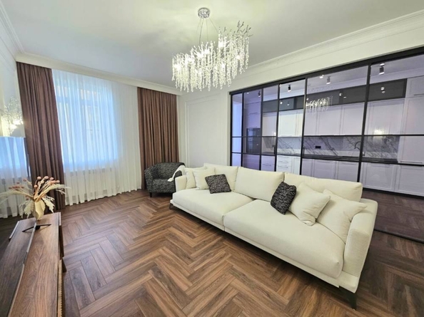 
  Продается 2-комн. квартира 103 м², в ЖК Звезда. Фото 4.