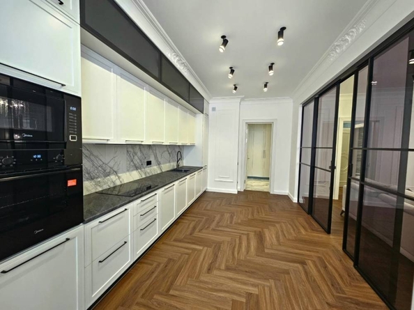 
  Продается 2-комн. квартира 103 м², в ЖК Звезда. Фото 7.