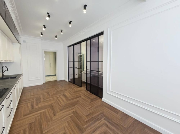
  Продается 2-комн. квартира 103 м², в ЖК Звезда. Фото 9.