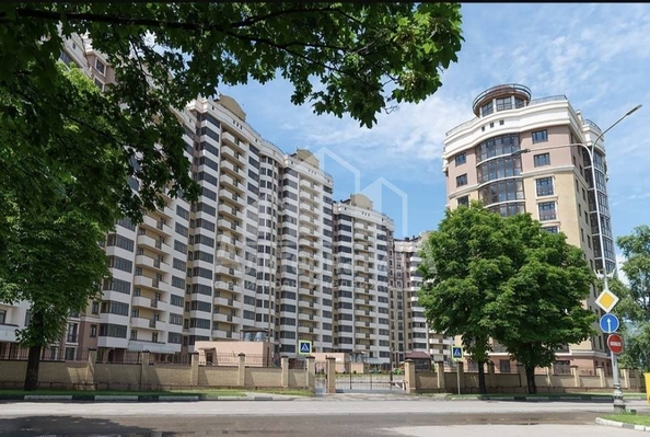 
  Продается 3-комн. квартира 123.9 м², в ЖК Звезда. Фото 1.