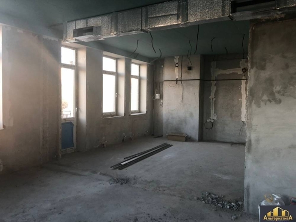 
  Продается 3-комн. квартира, 170 м², Победы пр-кт
. Фото 9.