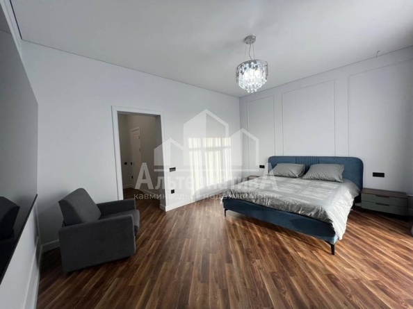 
  Продается 2-комн. квартира 101 м², в ЖК Звезда. Фото 2.