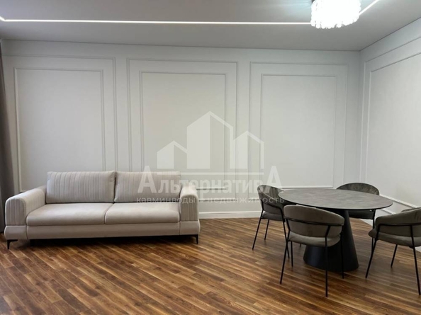 
  Продается 2-комн. квартира 101 м², в ЖК Звезда. Фото 4.
