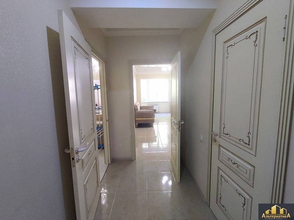 
  Продается 1-комн. квартира, 52 м², Декабристов ул
. Фото 11.