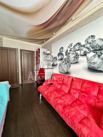 
  Продается 3-комн. квартира, 110 м², Стародубовская ул
. Фото 2.