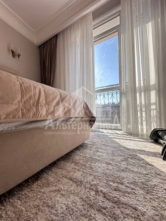 
  Продается 3-комн. квартира 102 м², в ЖК Звезда. Фото 2.
