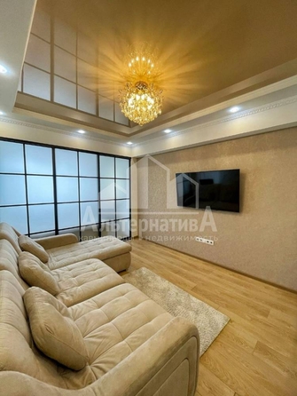 
  Продается 1-комн. квартира, 47 м², Марцинкевича ул
. Фото 3.