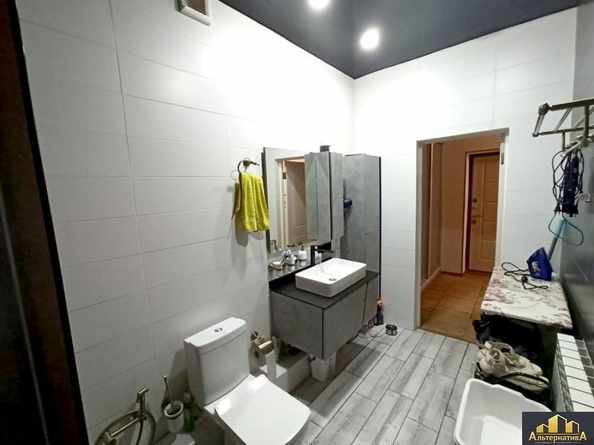 
  Продается 2-комн. квартира, 63.8 м², Декабристов ул
. Фото 9.