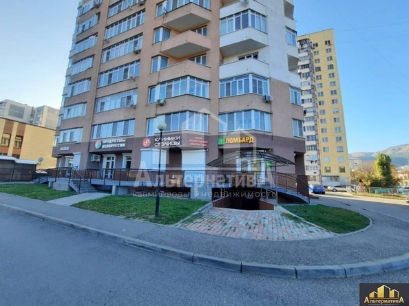 
  Продается универсальное помещение, 226 м², Победы пр-кт
. Фото 2.