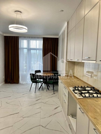 
  Продается 2-комн. квартира, 57 м², Жмакина ул
. Фото 3.