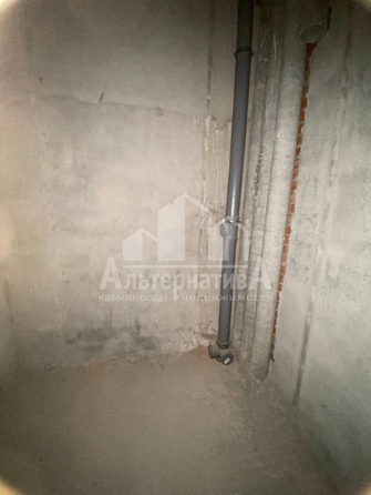 
  Продается 1-комн. квартира, 52.2 м², Орджоникидзе ул
. Фото 7.