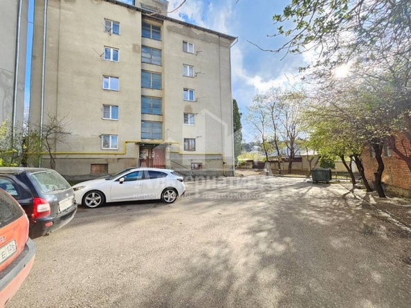 
   Продам 2-комнатную, 56 м², Интернациональная ул

. Фото 15.