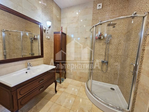 
  Продается 2-комн. квартира, 72 м², Чкалова ул
. Фото 12.