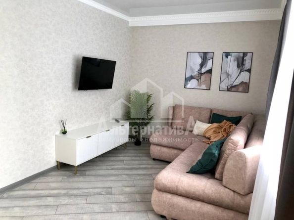 
  Продается 1-комн. квартира, 42 м², Кленовая роща ул
. Фото 10.