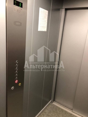 
  Продается 1-комн. квартира, 42 м², Кленовая роща ул
. Фото 12.