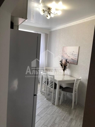 
  Продается 1-комн. квартира, 42 м², Кленовая роща ул
. Фото 18.