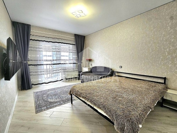
  Продается 1-комн. квартира, 47.2 м², Замковая ул
. Фото 6.