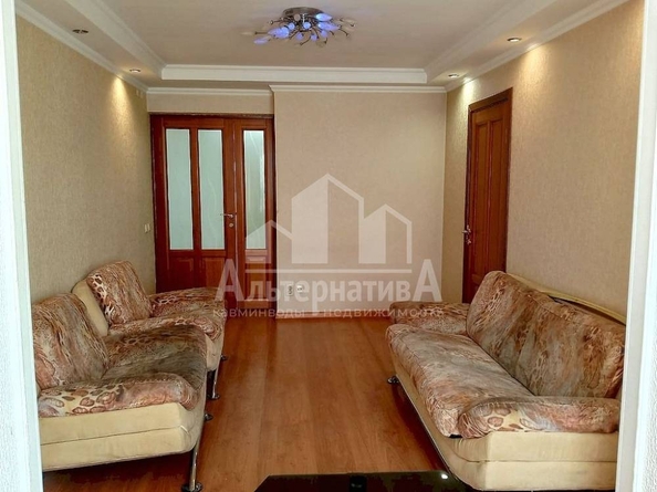 
  Продается 3-комн. квартира, 72 м², Западная ул
. Фото 3.