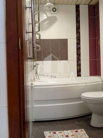 
  Продается 3-комн. квартира, 72 м², Западная ул
. Фото 8.