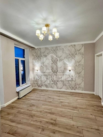 
   Продам 2-комнатную, 60.3 м², Жмакина ул

. Фото 3.
